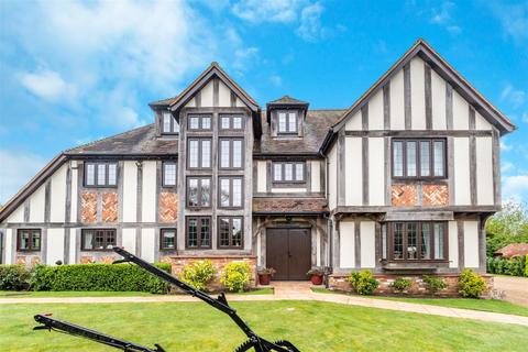 Dane Park, East Farleigh, Maidstone 7 bed detached house for sale