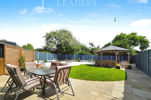 Vian Close, Gosport, Hampshire 2 bed house for sale