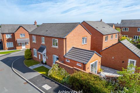 Bolas Avenue, Kidderminster DY11 4 bed detached house for sale