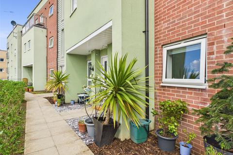 Fairford Road, Cheltenham... 2 bed apartment for sale
