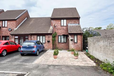 Eaglesbush Close, Neath, SA11 2AL 3 bed semi