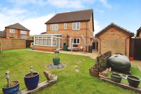 Barrell Close, Frating, Colchester CO7 4 bed detached house for sale