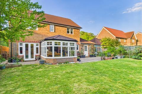 St. James Close, Bramley, Tadley... 4 bed detached house for sale