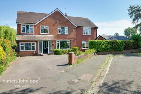 Middlewich Road, Nantwich 5 bed detached house for sale