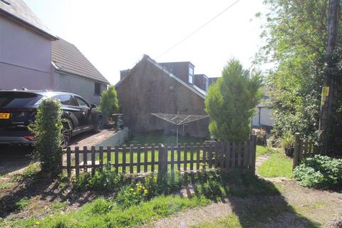 Pennar Lane, Newport NP11 4 bed terraced house for sale