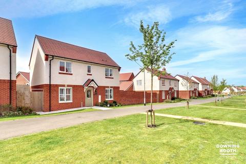Lichfield WS14 3 bed detached house for sale