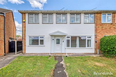 Springfield Road, Billericay, CM12 2 bed maisonette for sale