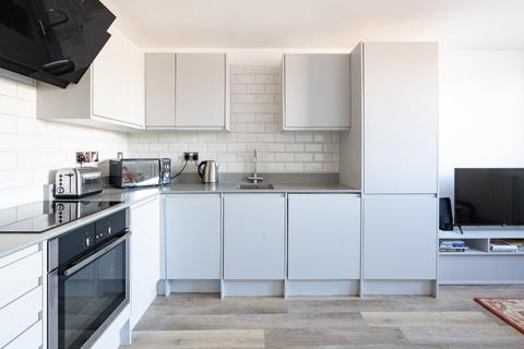 Raleigh Road, Southville 1 bed flat for sale