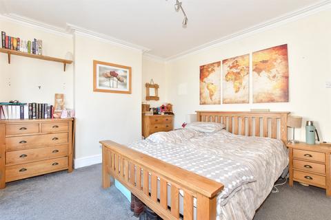 Springfield Road, Dover, Kent 4 bed end of terrace house for sale