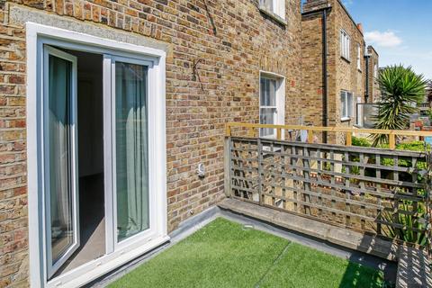 Delaford Street, Fulham SW6 1 bed apartment for sale
