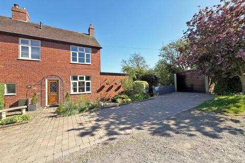 Betley Lane, Bayston Hill, Shrewsbury 3 bed semi