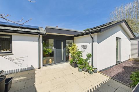 Boscastle, Cornwall 3 bed bungalow for sale