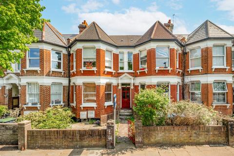 Marlborough Road, London N22 3 bed flat for sale