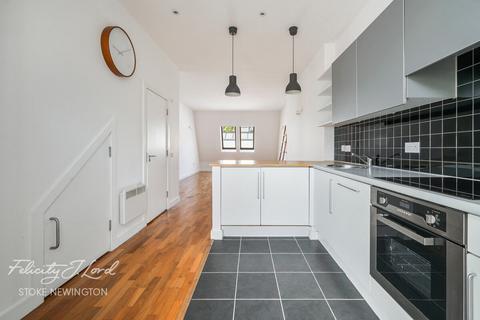 Carysfort Road, London N16 2 bed apartment for sale