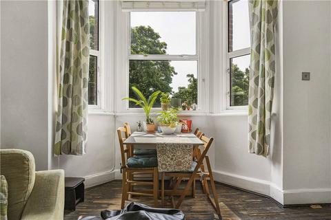 West Hill, London, SW18 1 bed apartment for sale