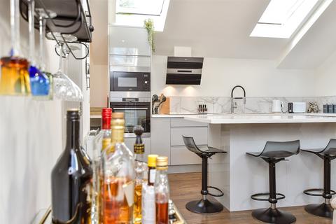 Ballards Mill Close, Brighton BN1 2 bed detached house for sale