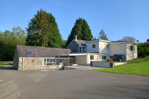 Felin Hen Road, Bangor LL57 5 bed detached house for sale