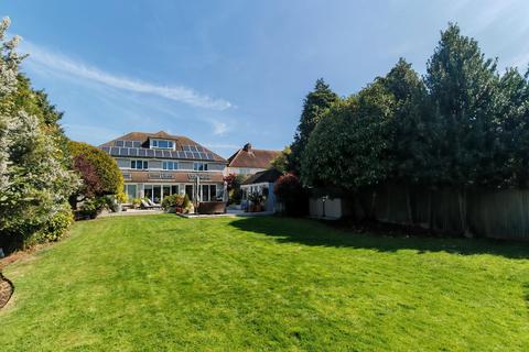 Cherry Garden Lane, Folkestone, Kent 6 bed house for sale