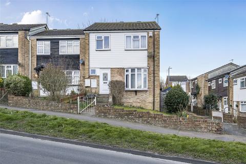 Valley Drive, Gravesend, Kent 4 bed end of terrace house for sale
