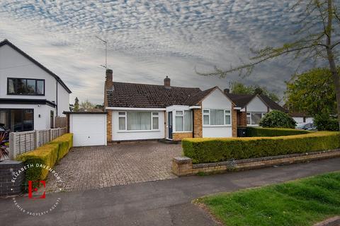 Ashfield Road, Kenilworth, CV8 2 bed detached bungalow for sale