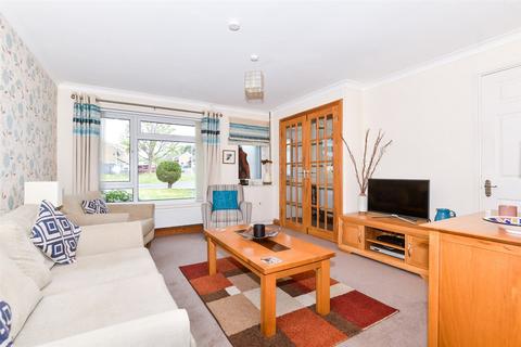 Longmead Way, Tonbridge, Kent 3 bed semi