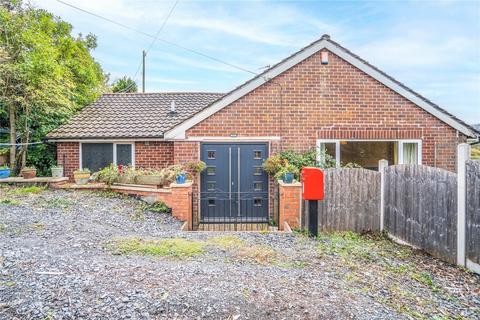 Hopton Wafers, Kidderminster... 2 bed bungalow for sale