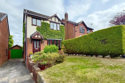 Clare Drive, Macclesfield 3 bed detached house for sale