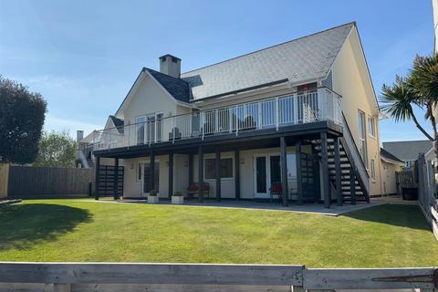 Pentre Nicklaus Village, Llanelli 4 bed detached house for sale