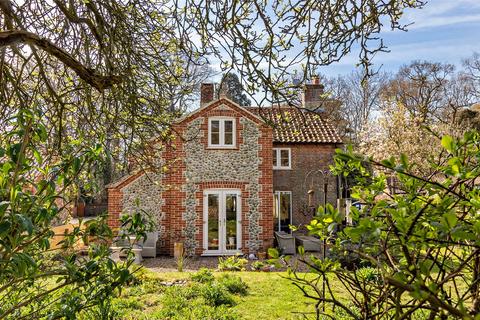 Dereham Road, Briningham, Melton... 3 bed detached house for sale