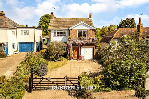 Moreton, Ongar, CM5 4 bed detached house for sale