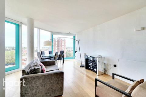 Station Approach, Hayes 3 bed apartment for sale