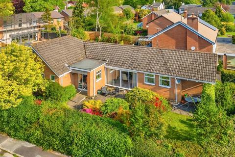 Cobbetts Way, Wilmslow 3 bed detached house for sale