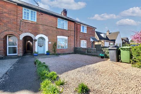 Leicester Road, Tilton On The Hill LE7 3 bed terraced house for sale