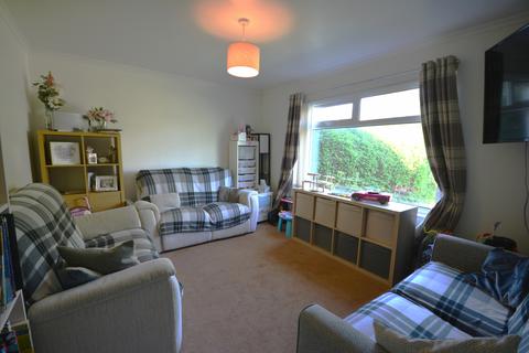 Philips Park Road East, Whitefield... 3 bed semi