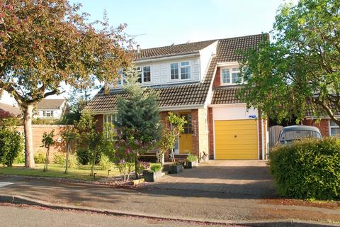 Shelley Drive, Lutterworth LE17 4 bed detached house for sale