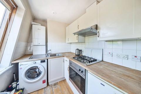 Camberwell Road, Camberwell, London, SE5 2 bed flat for sale