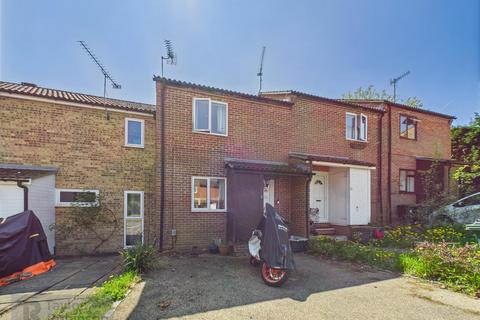 Tollgate Hill, Crawley 2 bed house for sale