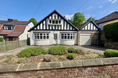 Moorgate Crescent, Dronfield... 3 bed detached house for sale