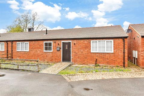 Chart Road, Ashford, Kent 3 bed semi