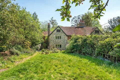 Malthouse Lane, Hambledon, Godalming 3 bed semi