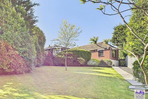 Hempstead Road, Hempstead 4 bed detached bungalow for sale