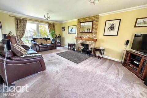 Whittlesey Road, Turves 4 bed detached house for sale