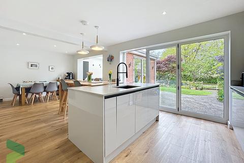 Kingsley Close, Blackburn 4 bed detached house for sale