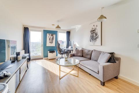 Fuller Court, Park Road 1 bed apartment for sale