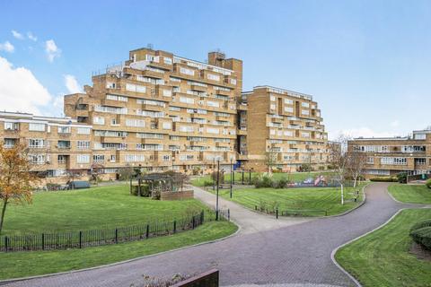 Overhill Road, East Dulwich, London... 1 bed flat for sale