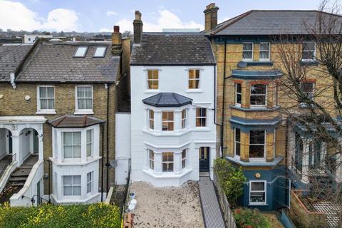 Barry Road, East Dulwich, London, SE22 5 bed terraced house for sale