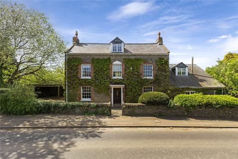 Sodbury Road, Wickwar... 2 bed detached house for sale