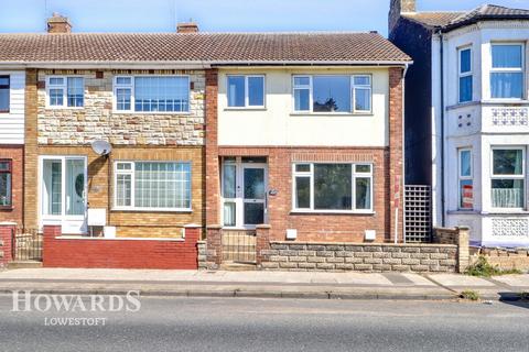 Denmark Road, Lowestoft 3 bed end of terrace house for sale