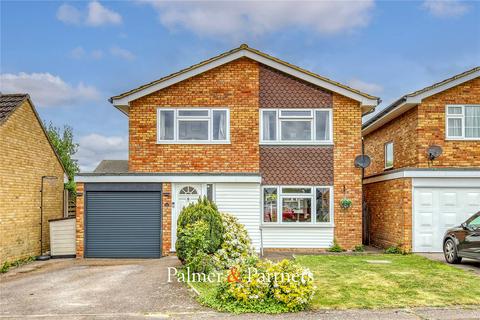 Kelvedon Close, Essex CM1 4 bed detached house for sale