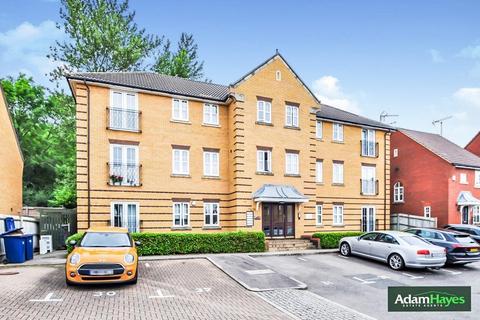 Honiton Gardens, Mill Hill NW7 2 bed apartment for sale